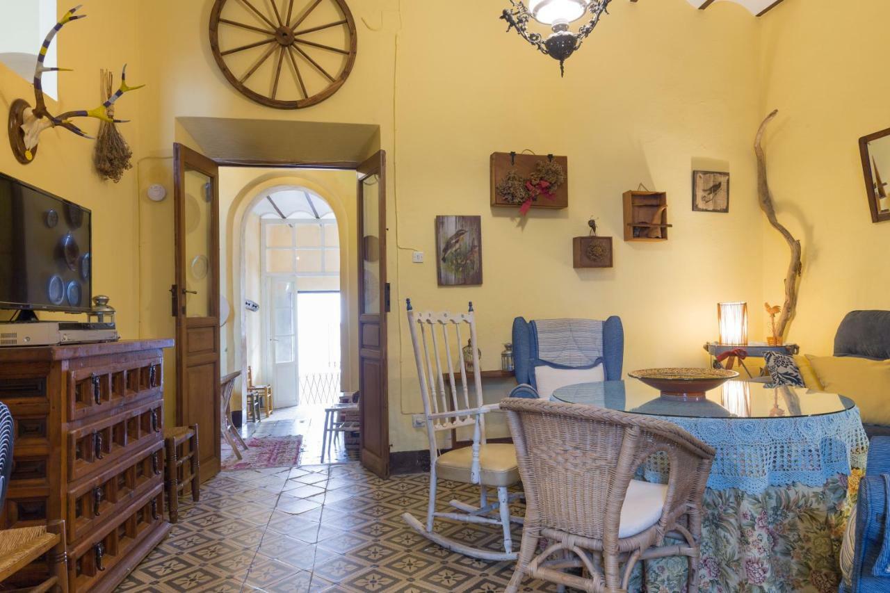 Casa Centenaria Con Encanto Zufre Luaran gambar